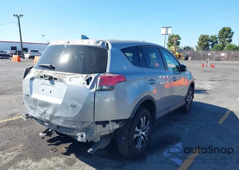 2018 Toyota Rav4 Le z USA, uszkodzony, nr VIN 2T3ZFREV8JW460034